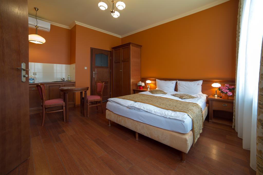 Rynek 16 Aparthotel Sandomierz Εξωτερικό φωτογραφία